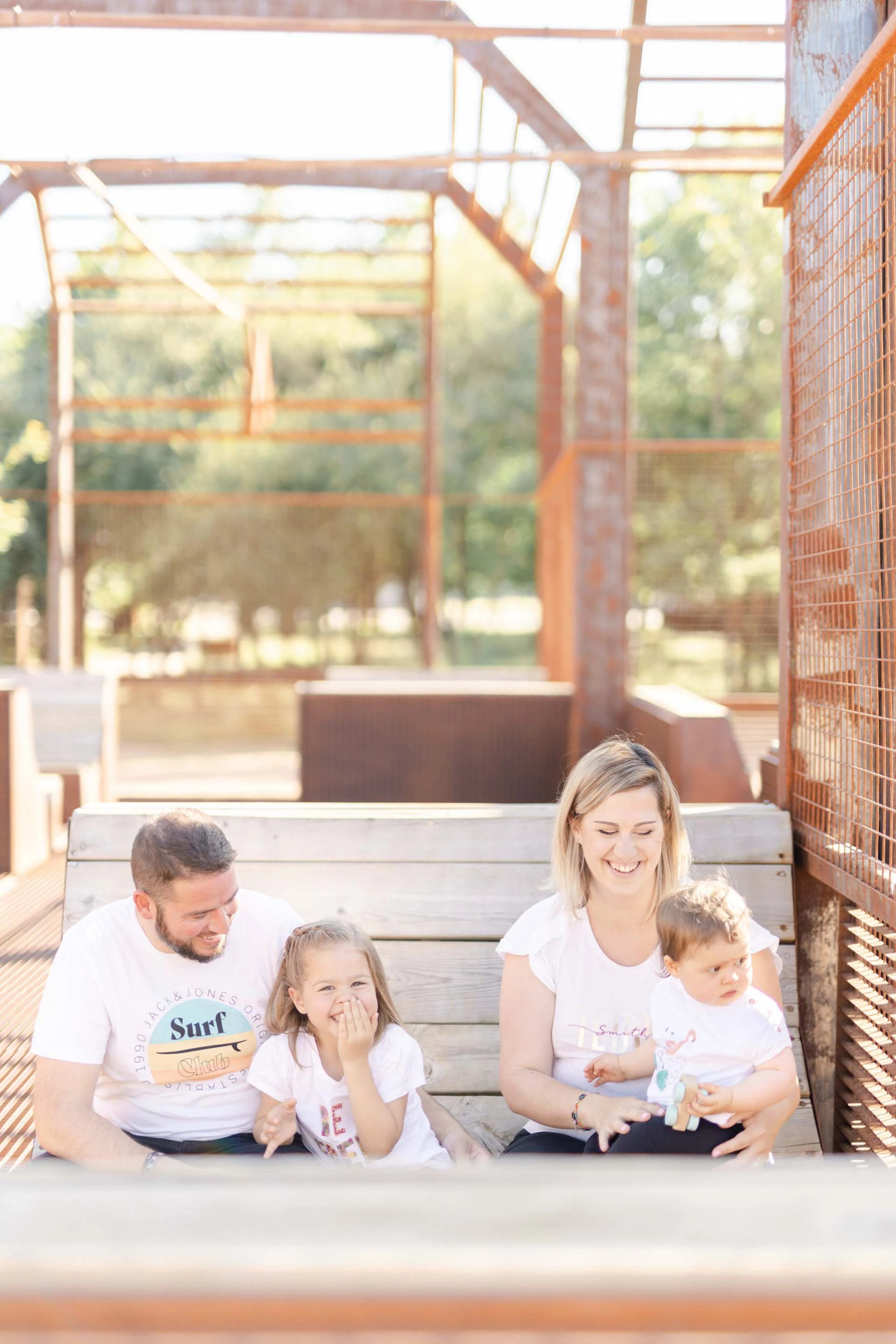 bonheur sourire enfant famille amour